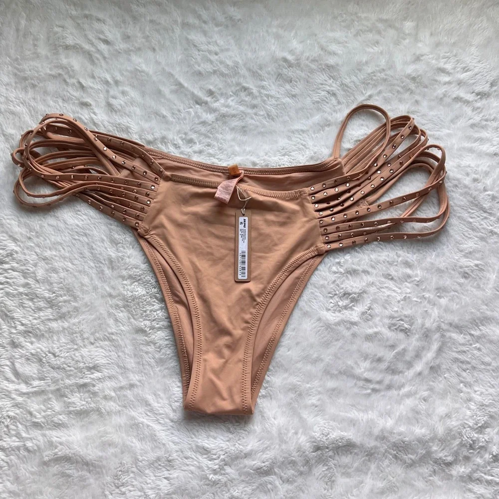 SKIMS Rhinestone Swim Strappy Bikini Bottom Ochre Tan Size 3X BB-CKY-3185 NEW